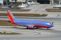 N632SW @ KFLL - Boeing 737-300 - by Mark Pasqualino