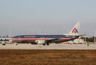 N970AN @ KMIA - Boeing 737-800 - by Mark Pasqualino