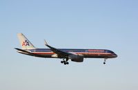 N699AN @ KMIA - Boeing 757-200 - by Mark Pasqualino