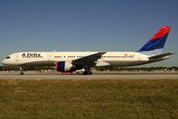 N603DL @ FLL - visitor