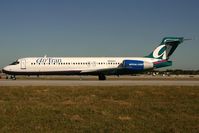 N944AT @ FLL - visitor