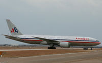 N784AN @ DFW - American Airlines 777