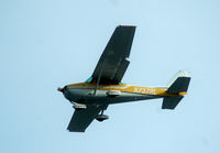 N737RL @ S50 - on final - by Wolf Kotenmberg