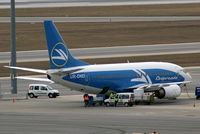 UR-DND @ VIE - Dniproavia Boeing 737-5L9