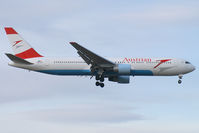 OE-LAZ @ VIE - Austrian Airlines Boeing 767-300 - by Thomas Ramgraber-VAP