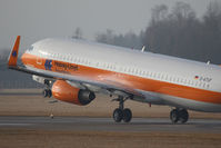 D-ATUF @ SZG - Boeing 737-8K5