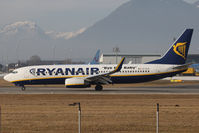 EI-DLN @ SZG - Boeing 737-8AS - by Juergen Postl