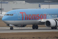 G-CDZI @ SZG - Boeing 737-804