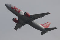 G-CELC @ SZG - Boeing 737-33A