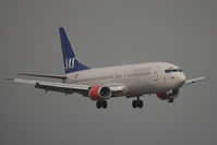 LN-BRQ @ SZG - Boeing 737-405
