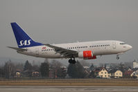 LN-TUA @ SZG - Boeing 737-705