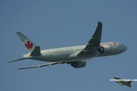 C-FIUF @ VHHH - Air Canada - by Michel Teiten ( www.mablehome.com )
