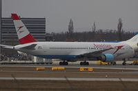 OE-LAZ @ LOWW - AUSTRIAN AIRLINES in new color - by Delta Kilo