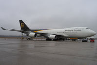 N577UP @ CGN - visitor - by Wolfgang Zilske
