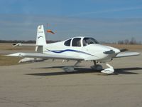 N443MB @ I74 - On the ramp at Kenton, Ohio - by Bob Simmermon