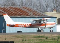 N66790 @ DTN - Take off roll on runway 14 at Downtown Shreveport. - by paulp