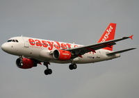 G-EZEG photo, click to enlarge G-EZEG photo, click to enlarge