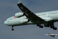 C-FTNQ @ CYVR - Air Canada - by Michel Teiten ( www.mablehome.com )