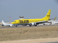 D-AHFS @ LPFR - b-737 at Faro airport