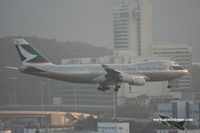 B-HUL @ VHHH - Cathay Pacific Cargo - by Michel Teiten ( www.mablehome.com )