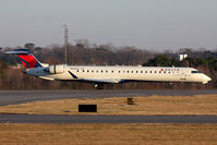 N162PQ @ ORF - Delta Connection (Pinnacle Airlines) N162PQ (FLT FLG5838) from Hartsfield-Jackson Atlanta Int'l (KATL) rolling out after landing on RWY 23.
