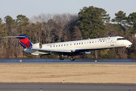 N181PQ @ ORF - Delta Connection (Pinnacle Airlines) N181PQ (FLT FLG5811) from Hartsfield-Jackson Atlanta Int'l (KATL) landing on RWY 23.