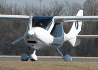 N487CT @ DTN - On taxiway Foxtrot heading to 14 at the Downtown Shreveport airport.