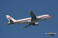 B-2221 @ VHHH - China Eastern Airlines - by Michel Teiten ( www.mablehome.com )