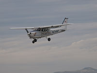 N24AF @ KSMO - N24AF arriving on RWY 21 - by Torsten Hoff