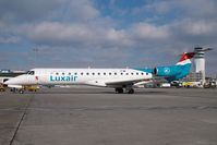 LX-LGJ @ VIE - Luxair Embraer 145