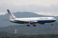 N657UA @ LSZH - United Airlines 767-300 - by Andy Graf-VAP