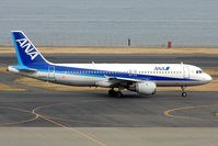 JA8392 @ RJTT - ANA A320 at Haneda