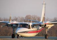 N4XR @ DTN - On taxiway Foxtrot heading to runway 14 at the Shreveport Downtown airport. - by paulp