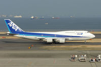 JA8961 @ RJTT - ANA B747 taxies in at Haneda - by Terry Fletcher