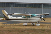 VH-PQQ @ YMMB - Cessna 182 at Moorabbin - by Terry Fletcher