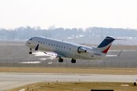 N699BR @ CID - Flying over runway 27 while departing runway 13