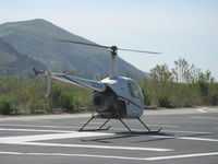 N23VH @ SZP - 2004 Robinson R22 BETA II, Lycoming O-360 derated t0 131 Hp - by Doug Robertson