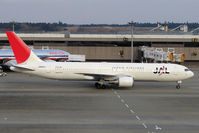 JA601J @ RJAA - JAL B767 at Narita - by Terry Fletcher