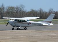 N42278 @ DTN - Parked at the Shreveport Downtown airport. - by paulp