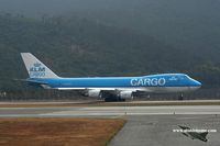 PH-CKA @ VHHH - KLM Cargo - by Michel Teiten ( www.mablehome.com )