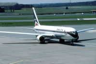 N175DN @ EDDH - visitor to Hamburg - by Joop de Groot