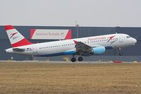 OE-LBR @ LOWW - AUSTRIAN AIRLINES - by Delta Kilo