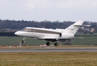 CS-DUF @ EGGW - Raytheon Hawker 750