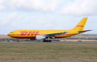 OO-DLE @ EGGW - Airbus A300B4