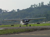 N4658G @ POC - Taxiing to 26L for take off - by Helicopterfriend