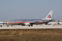 N934AN @ KMIA - Boeing 737-800 - by Mark Pasqualino