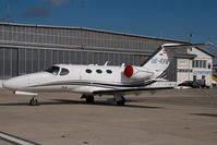 OE-FFB @ VIE - Cessna 510 Mustang - by Yakfreak - VAP