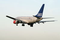 LN-RPG @ EBBR - several seconds before landing on rwy 25L