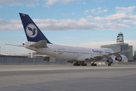 EP-ICD @ VIE - Iran Air Boeing 747-200