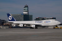 EP-ICD @ VIE - Iran Air Boeing 747-200